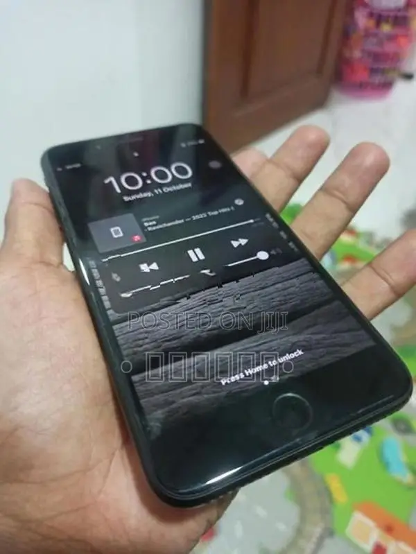 Apple iPhone 7 Plus (Used)