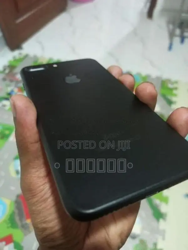 Apple iPhone 7 Plus (Used)