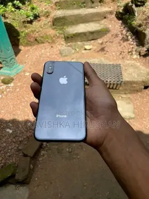 Apple iPhone XS 256GB (Used)