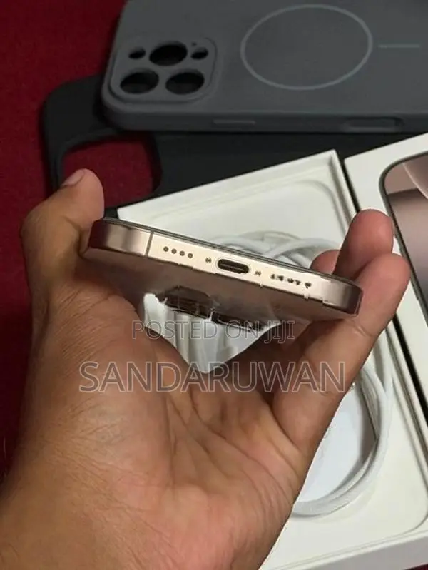 Apple iPhone 16 Pro Max (Used)