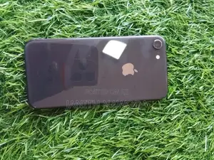 Apple iPhone 8 64GB (Used)