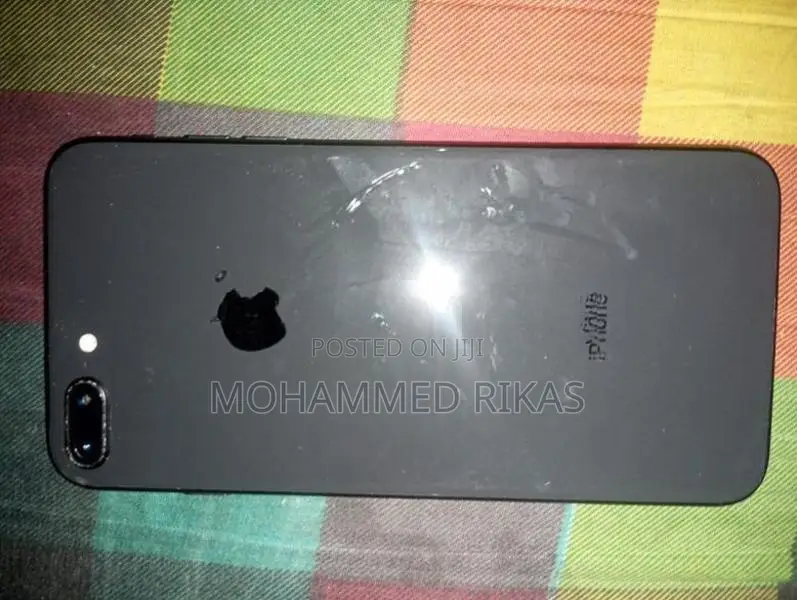 Apple iPhone 8 Plus (Used)