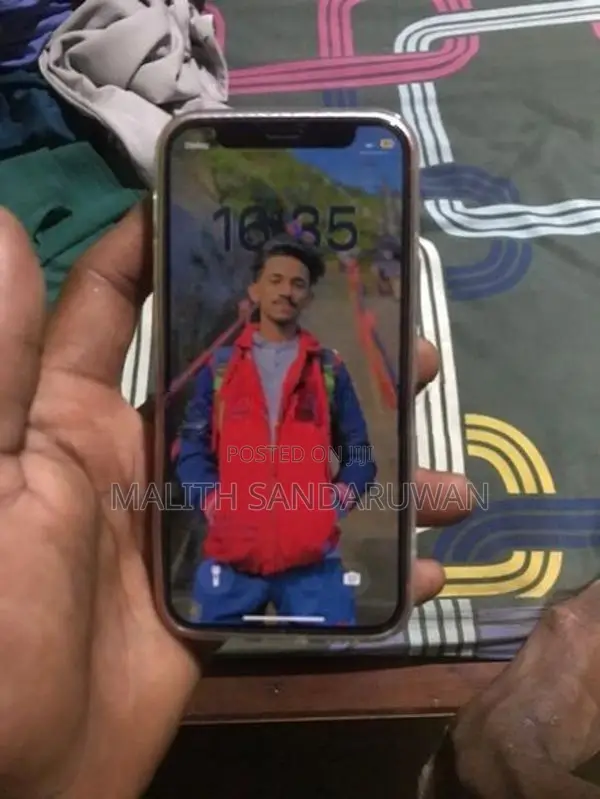 Apple iPhone 12 mini (Used)