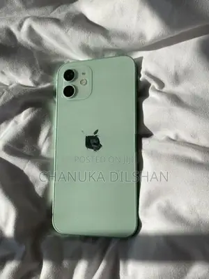 Apple iPhone 12 (Used)