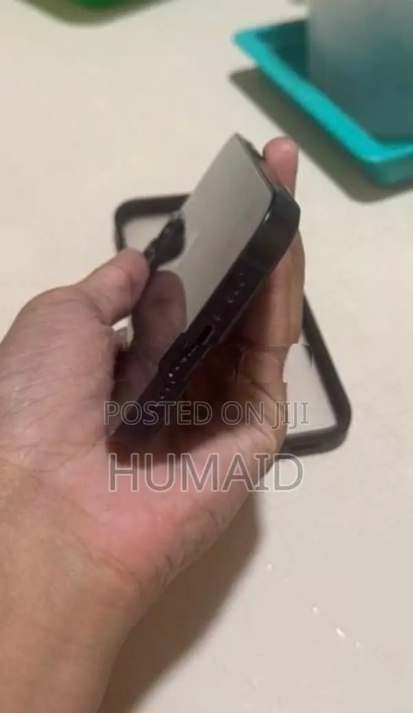 Apple iPhone 14 256GB (Used)