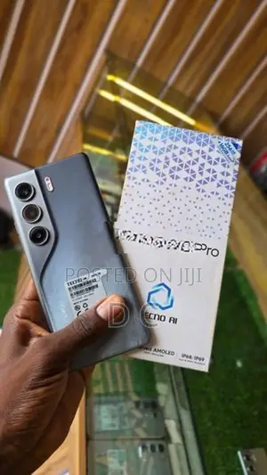 Tecno Camon 40 Pro (Used)