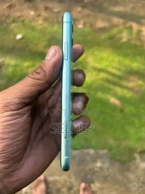 Apple iPhone 11 128GB (Used)