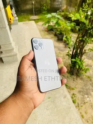 Apple iPhone 11 Pro 256GB (Used)