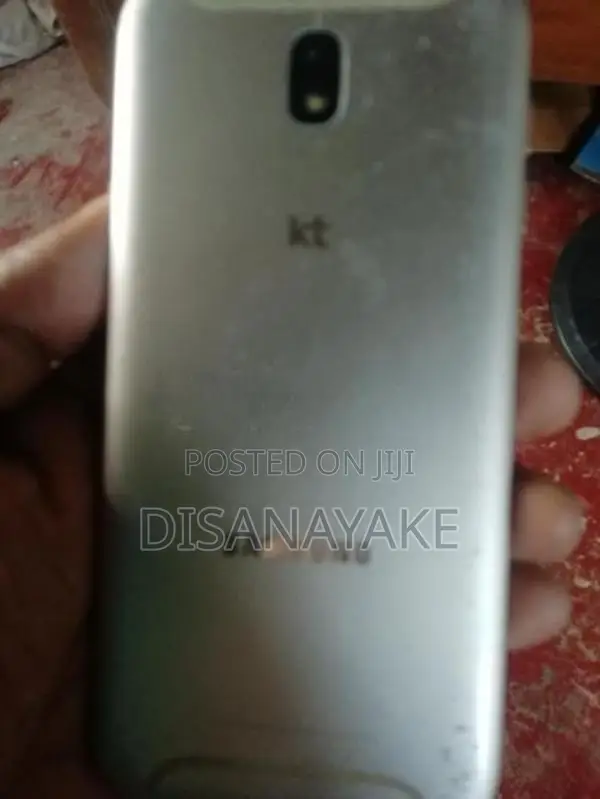 Samsung Galaxy J7 (Used)