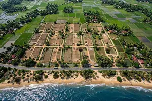 Beach land Dikwella
