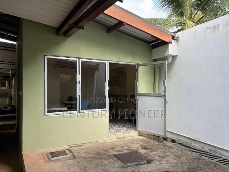 Warehouse For Sale In Panadura