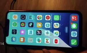 Apple iPhone XR (Used)