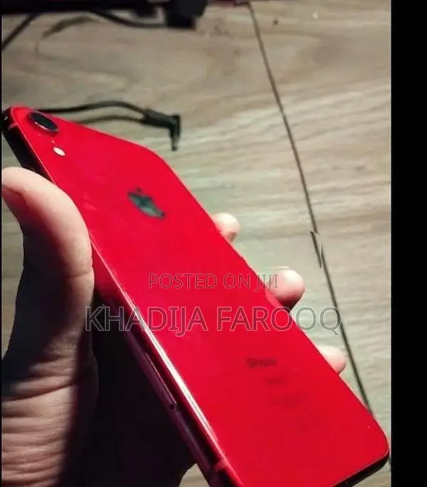 Apple iPhone XR (Used)
