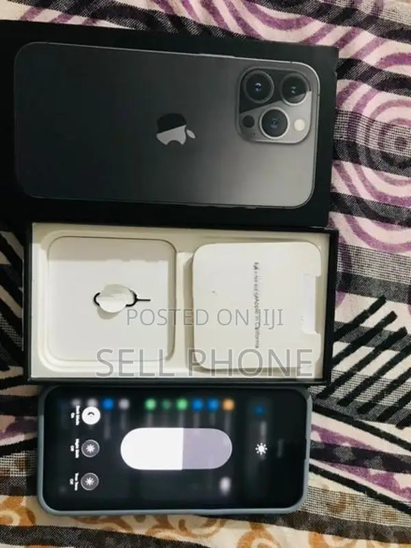 Apple iPhone 13 Pro (Used)