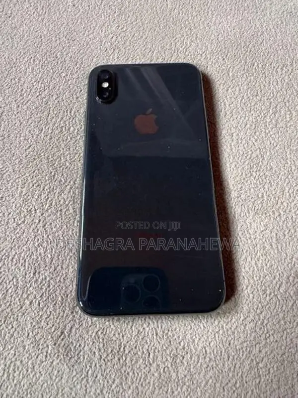 Apple iPhone X (Used)