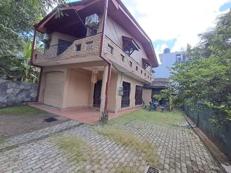 Two Storey House for Sale in Kotte