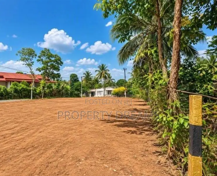 Land For Sale in Homagama