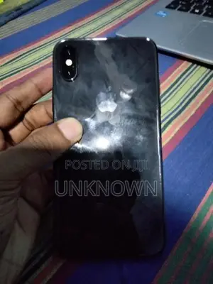 Apple iPhone XS 256GB (Used)