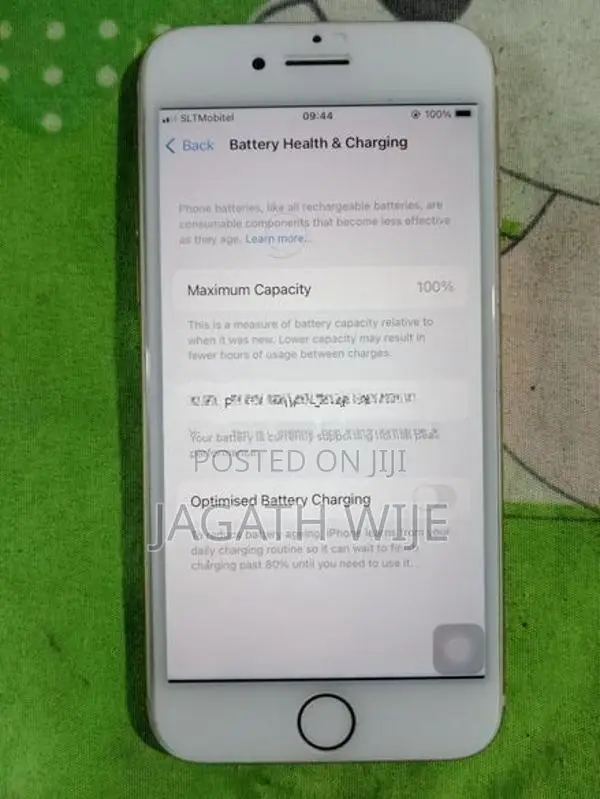 Apple iPhone 8 (Used)