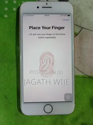 Apple iPhone 8 (Used)