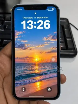 Apple iPhone XR (Used)