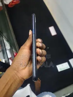 Samsung Galaxy A10s 32GB (Used)