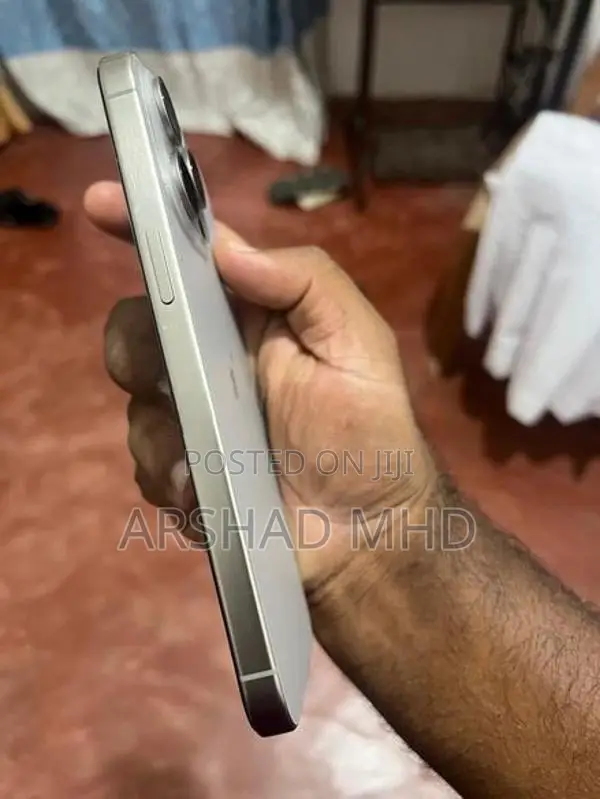 Apple iPhone 15 Pro Max (Used)