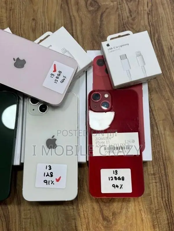 Apple iPhone 13 (Used)