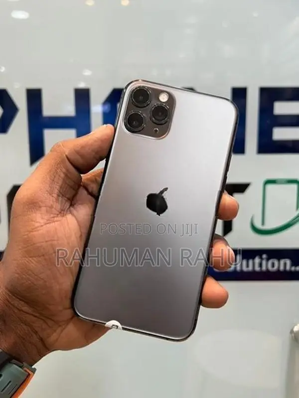 Apple iPhone 11 Pro 256GB (Used)