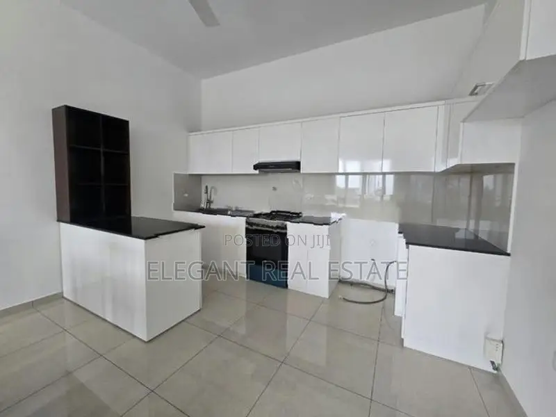 Prime - 03 Bedroom Unfurnished Apartment For Rent In Rajagiriya (A6769