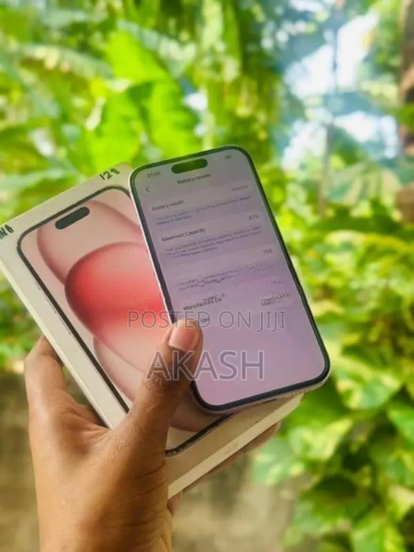 Apple iPhone 15 128GB (Used)