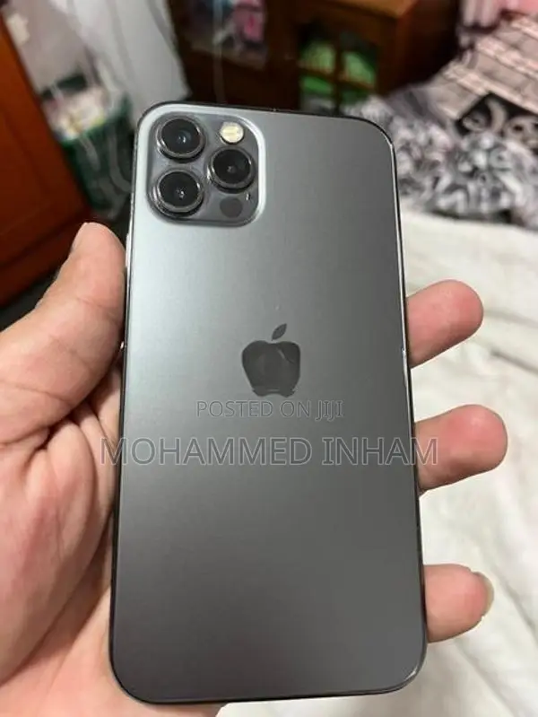 Apple iPhone 12 Pro (Used)