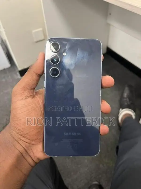 Samsung Galaxy A55 (Used)