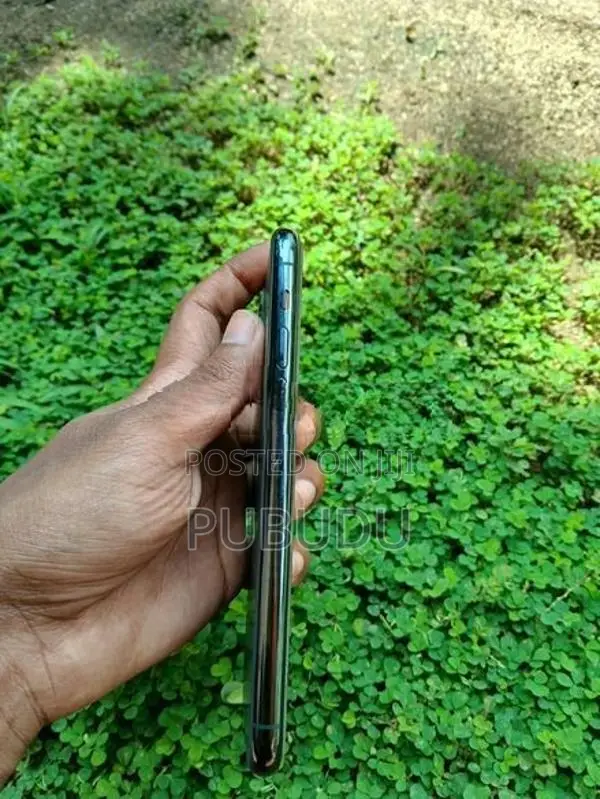 Apple iPhone 11 Pro (Used)