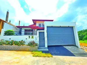 කහතුඩුවෙන් අති නවීන අලංකාර තනිමහල් අලුත්ම නිවසක් විකිණීමට