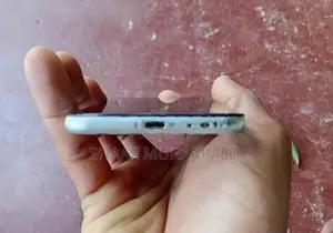Apple iPhone 6S (Used)