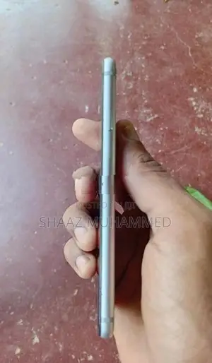 Apple iPhone 6S (Used)