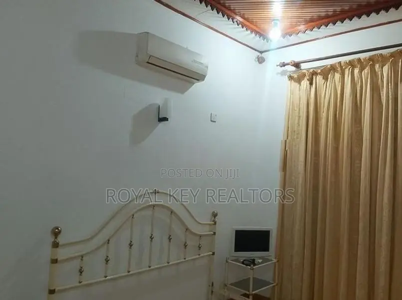 03 Bedroom - Furnished House For Rent In Mount Lavinia
