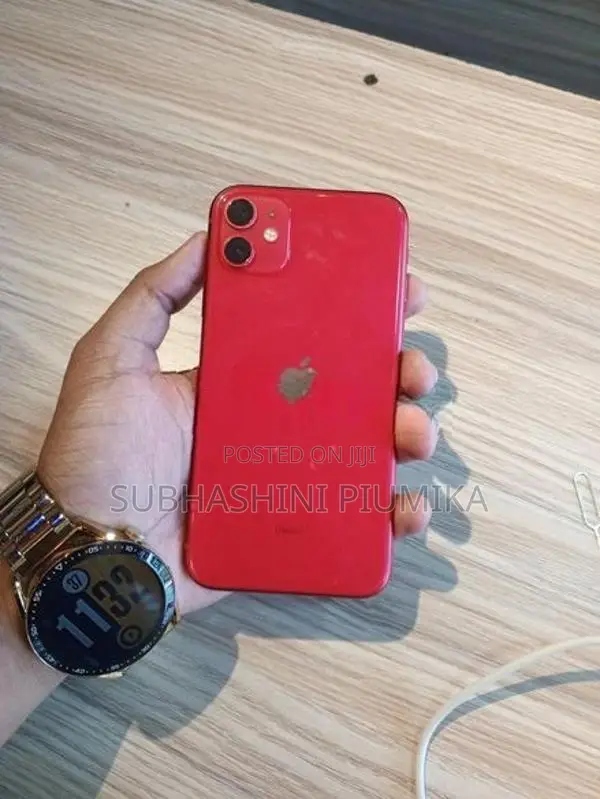 Apple iPhone 11 (Used)
