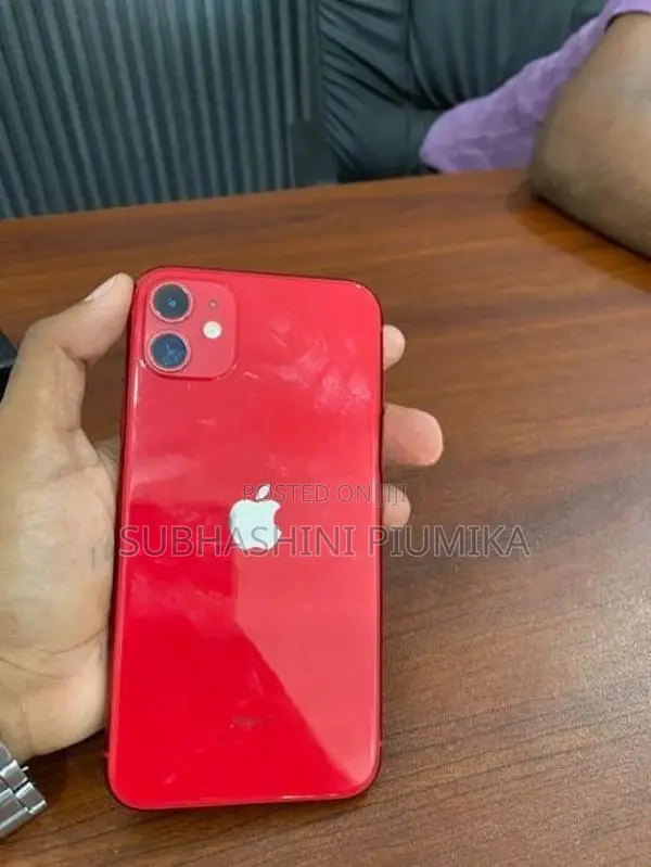Apple iPhone 11 (Used)