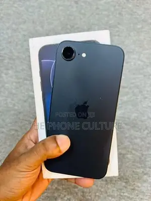 Apple iPhone 17e 256GB (Used)