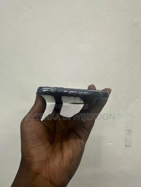 Samsung Galaxy S21 (Used)