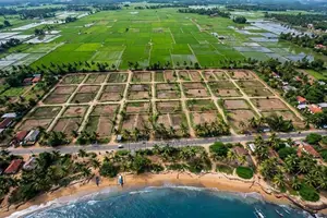 Land for sale in Dikwella