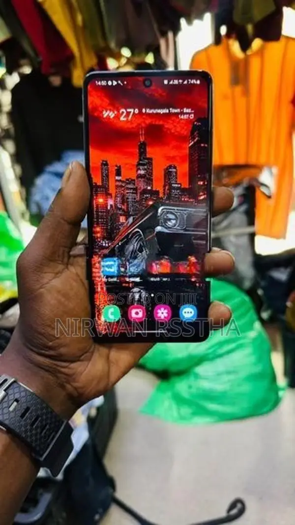 Samsung Galaxy A71 (Used)