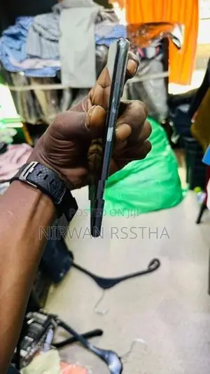Samsung Galaxy A71 (Used)