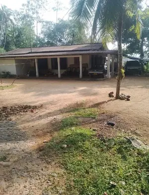 House with Land for Sale – Mathugama