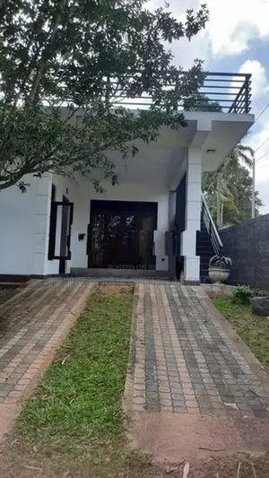 House for Sale in Ragama with 20 Perches