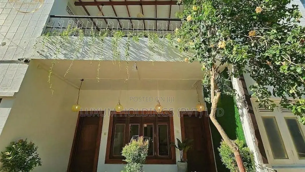 House For Rent In Galle Face Terrace Colombo 03 [ 2343C ]