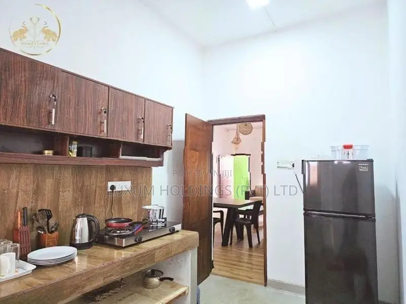 House For Rent In Galle Face Terrace Colombo 03 [ 2343C ]