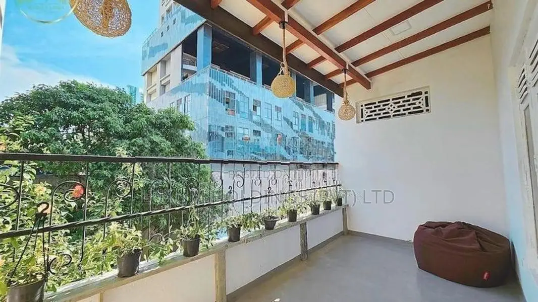 House For Rent In Galle Face Terrace Colombo 03 [ 2343C ]